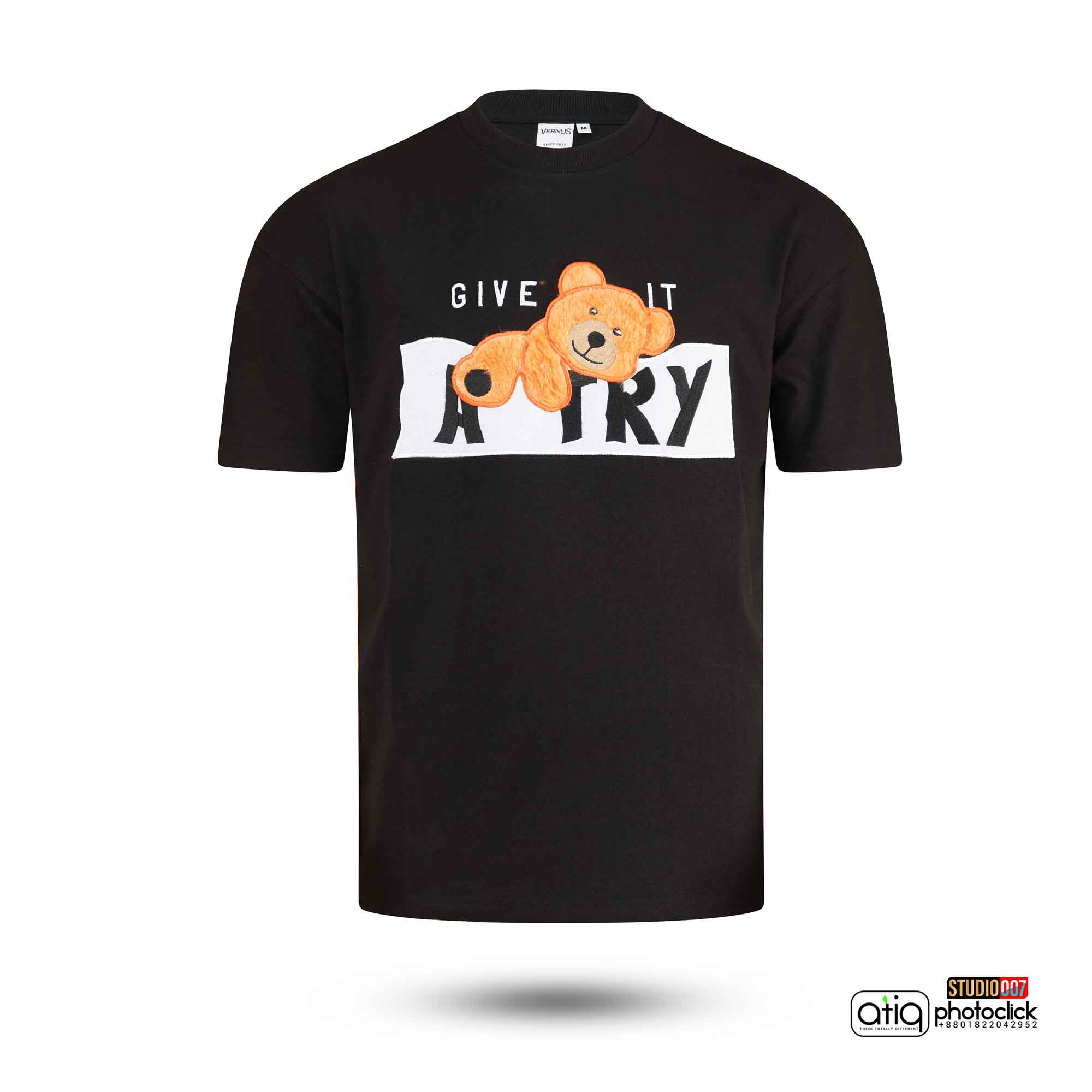 Studio 007 T-SHIRT Photoshoot (44)